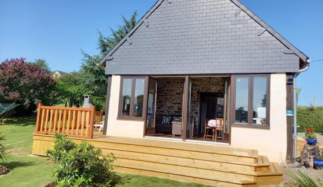 La Gasteboisiere With Swimming Pool And Games Room Le Mesnil-Adelee Bagian luar foto