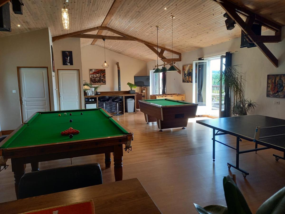 La Gasteboisiere With Swimming Pool And Games Room Le Mesnil-Adelee Bagian luar foto