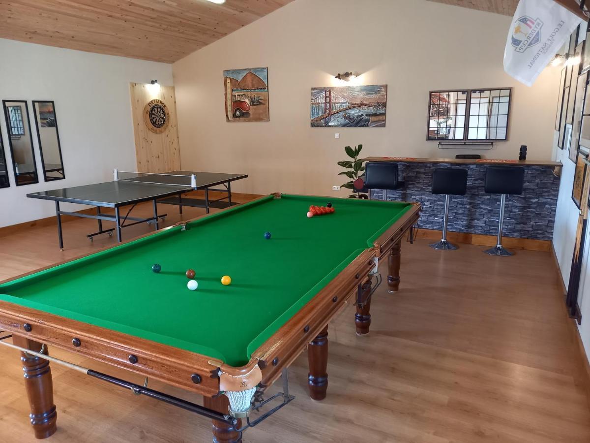 La Gasteboisiere With Swimming Pool And Games Room Le Mesnil-Adelee Bagian luar foto