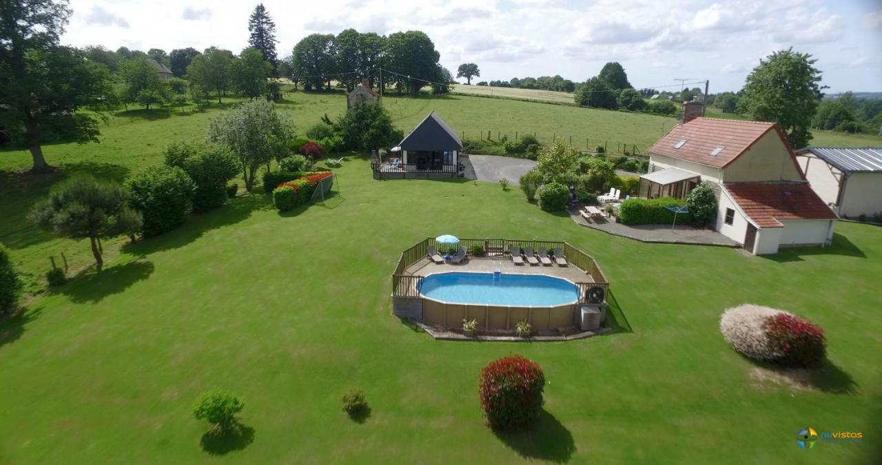 La Gasteboisiere With Swimming Pool And Games Room Le Mesnil-Adelee Bagian luar foto
